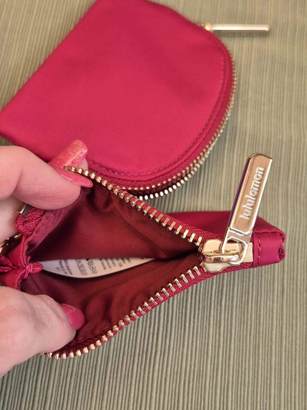 Lululemon Berry Rumble Pink Metallic Gold Wordmark Dual Pouch Wristlet Keychain - Picture 5 of 5